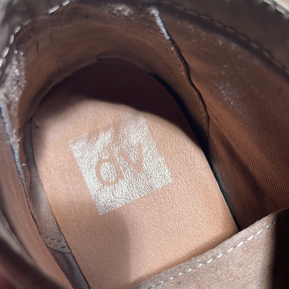 DOLCE VITA Flat Lace Up Shoes - Picture 6 of 8